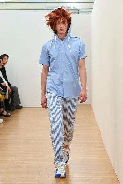 Look 43